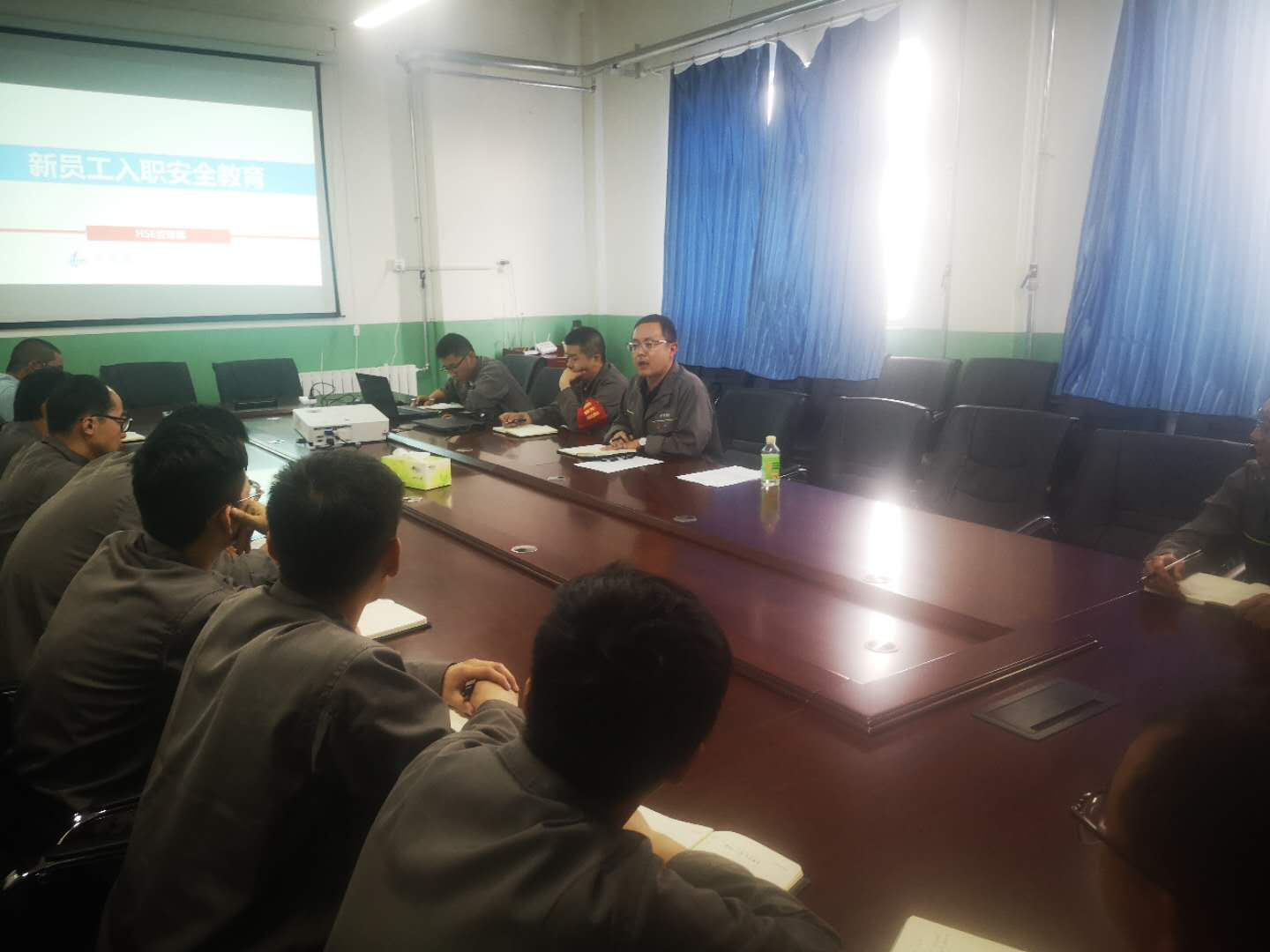 248cc��������(�й���)���޹�˾����