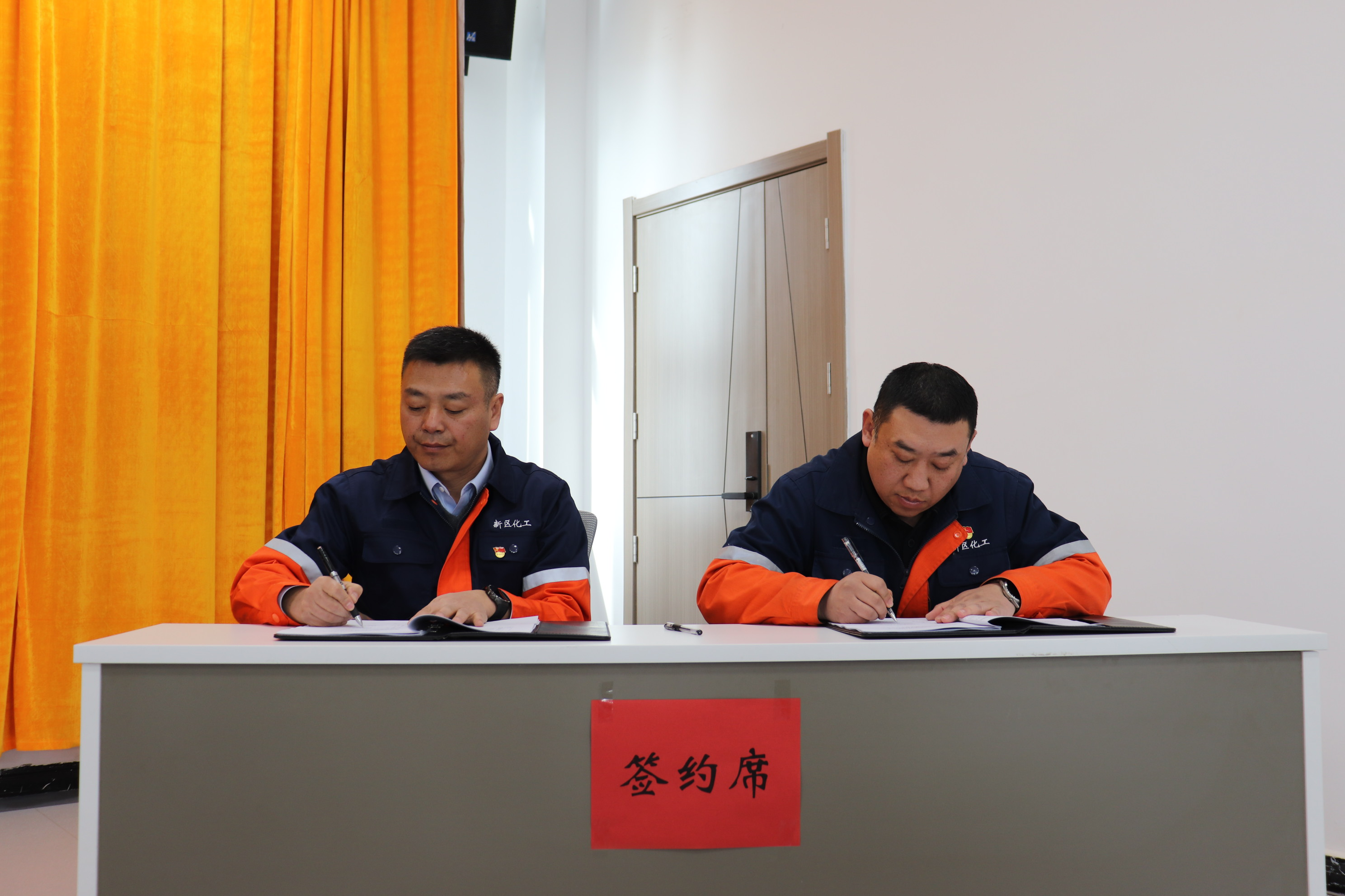 248cc��������(�й���)���޹�˾����